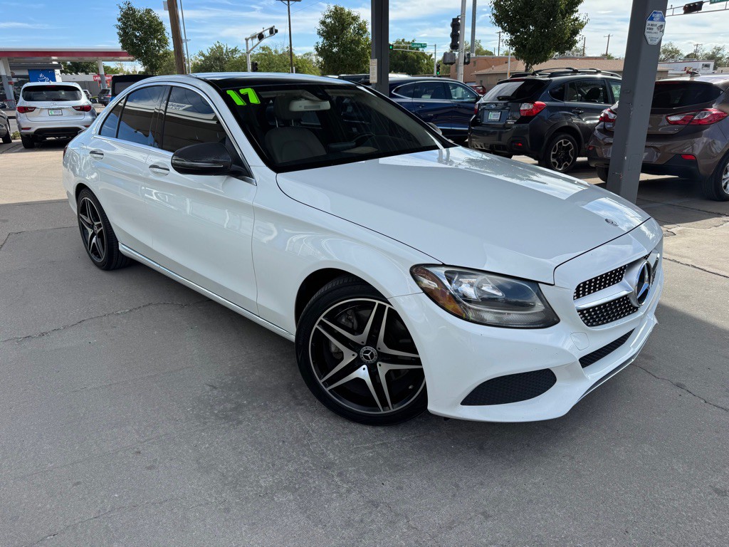2017 Mercedes-Benz C-Class Image 3