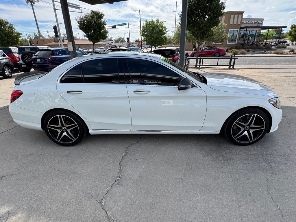2017 Mercedes-Benz C-Class Image 4