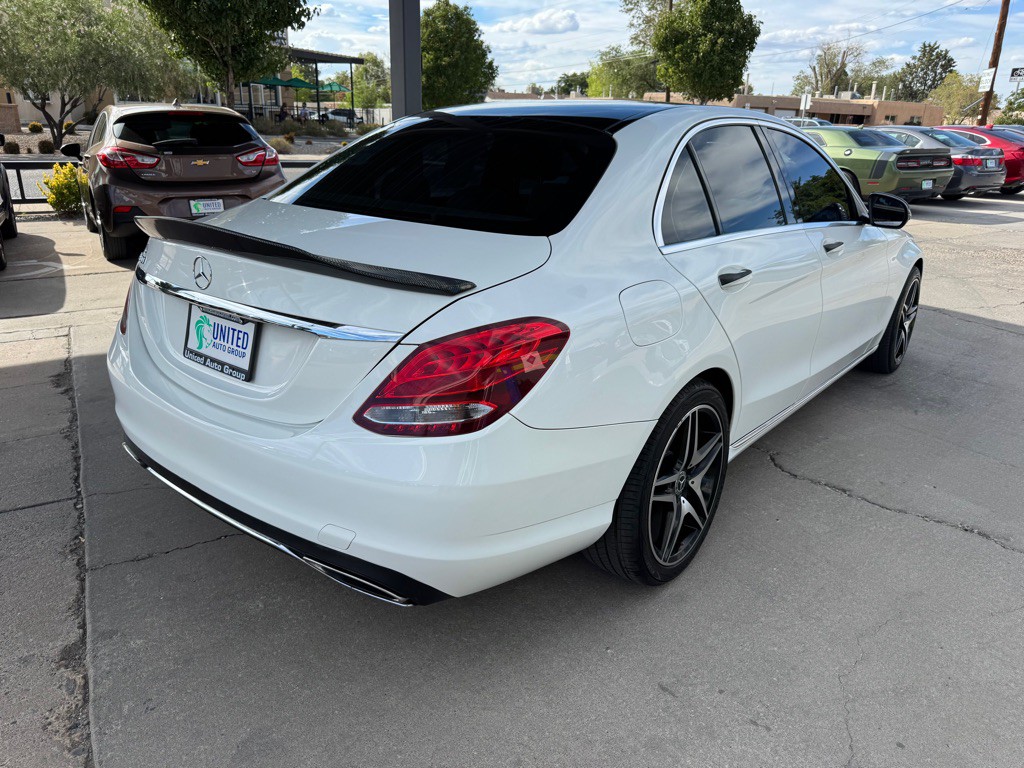 2017 Mercedes-Benz C-Class Image 5