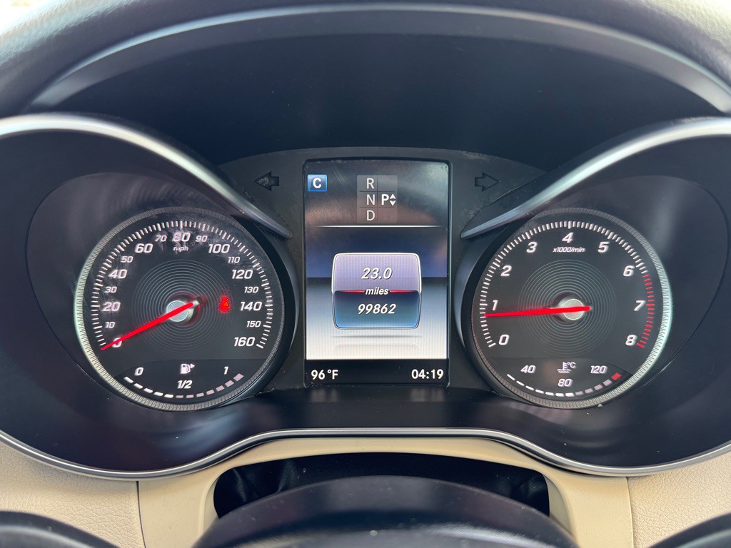 2017 Mercedes-Benz C-Class Image 14