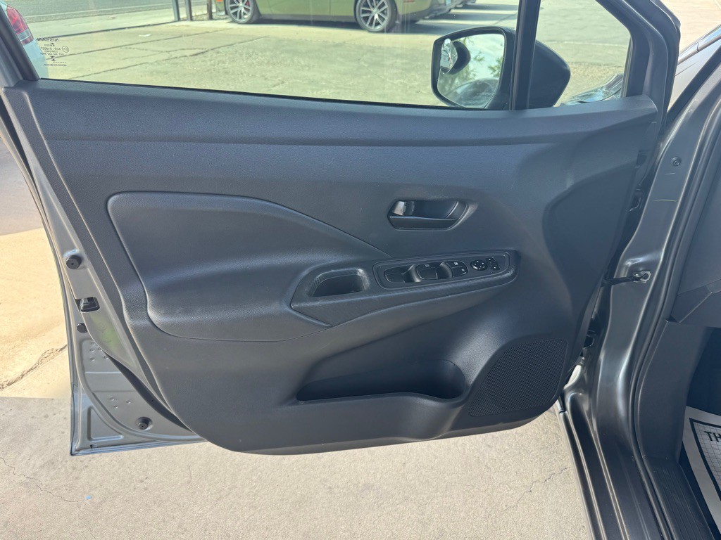 2025 Nissan Versa Image 10