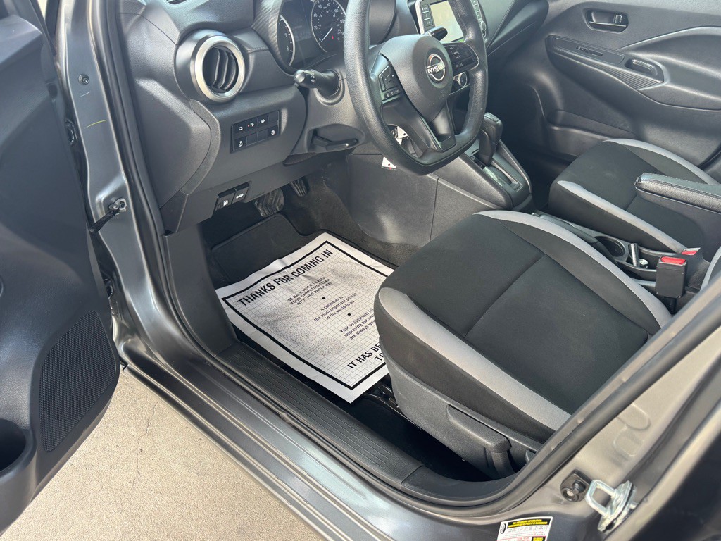 2025 Nissan Versa Image 11