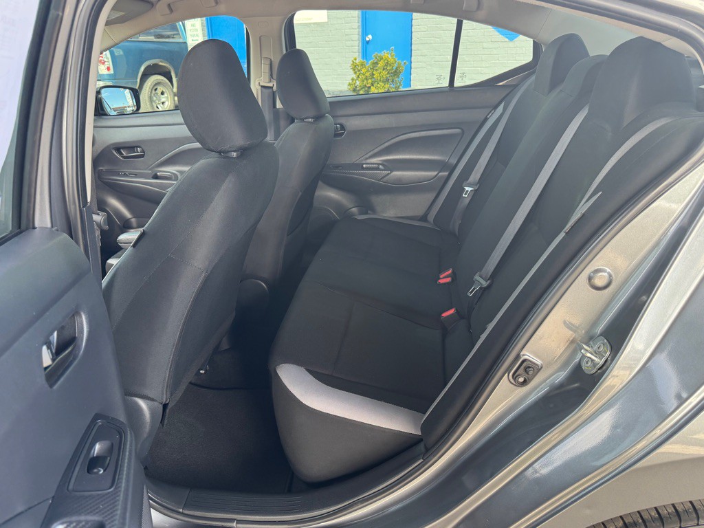 2025 Nissan Versa Image 13
