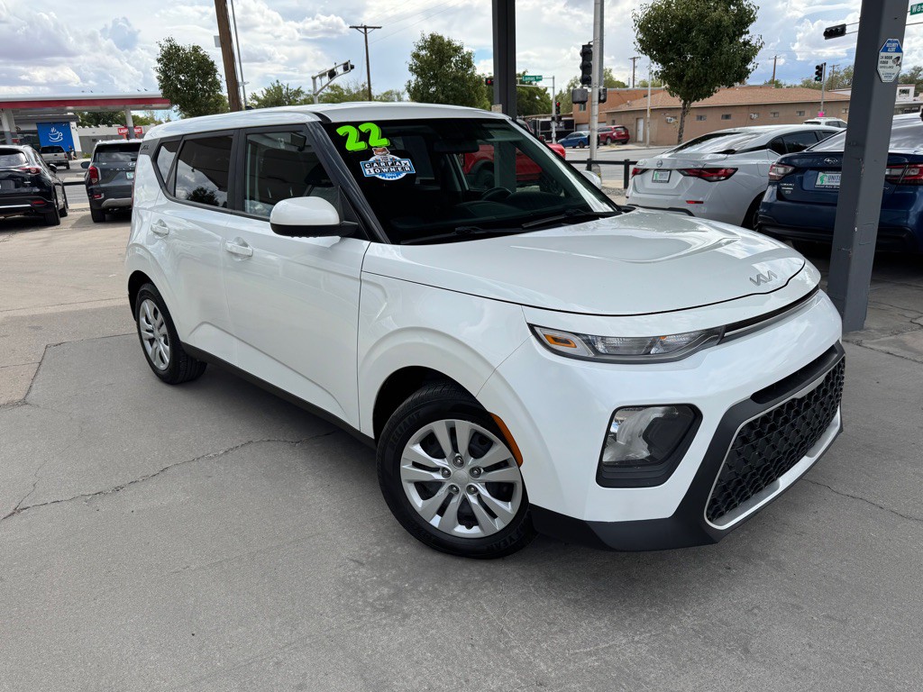 2022 Kia Soul Image 3
