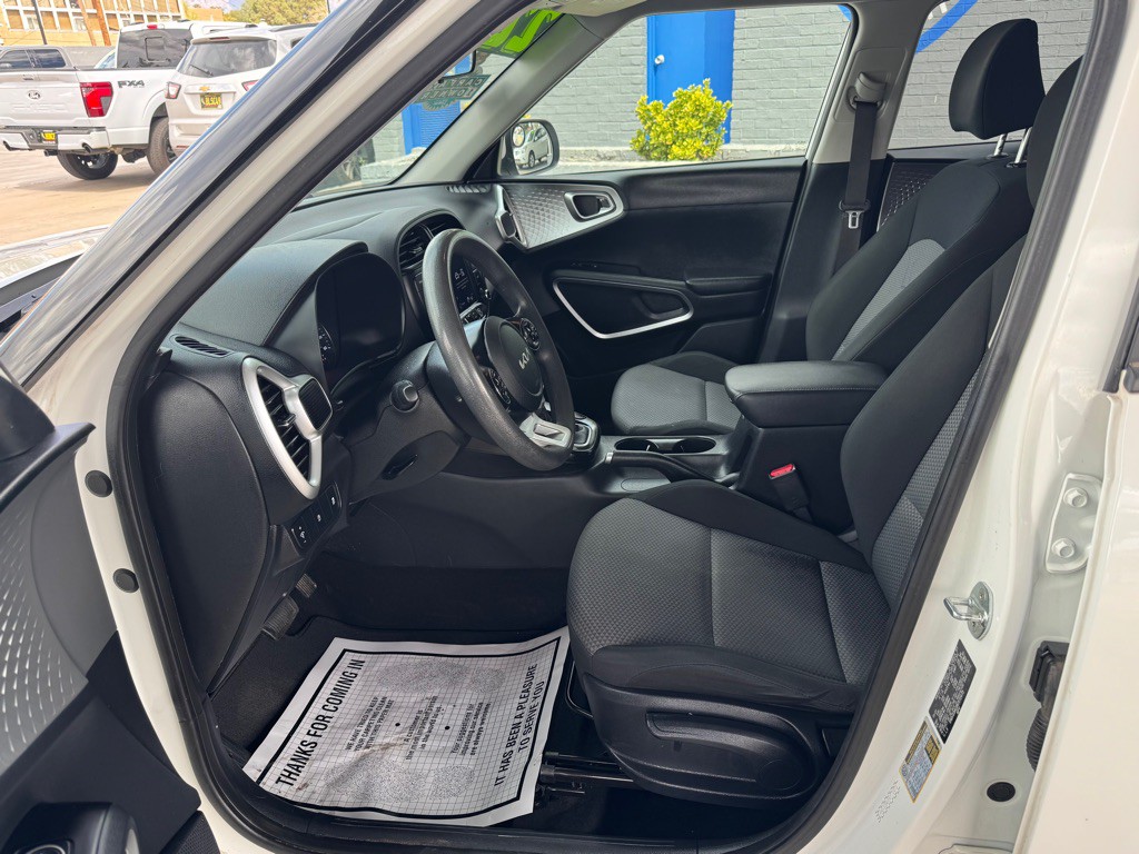 2022 Kia Soul Image 12