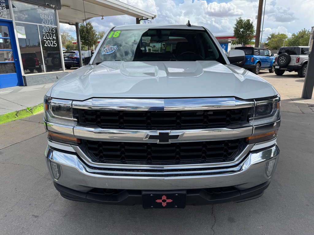 2018 Chevrolet Silverado 1500 Image 2