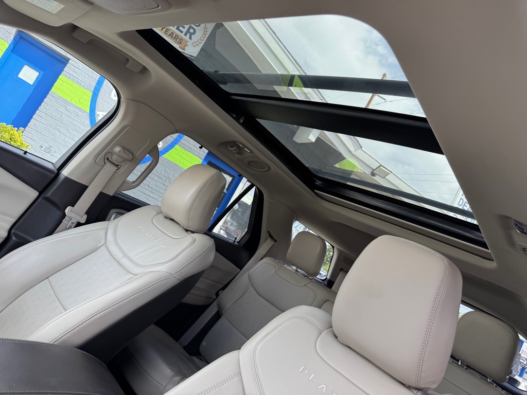 2020 Ford Explorer Image 21