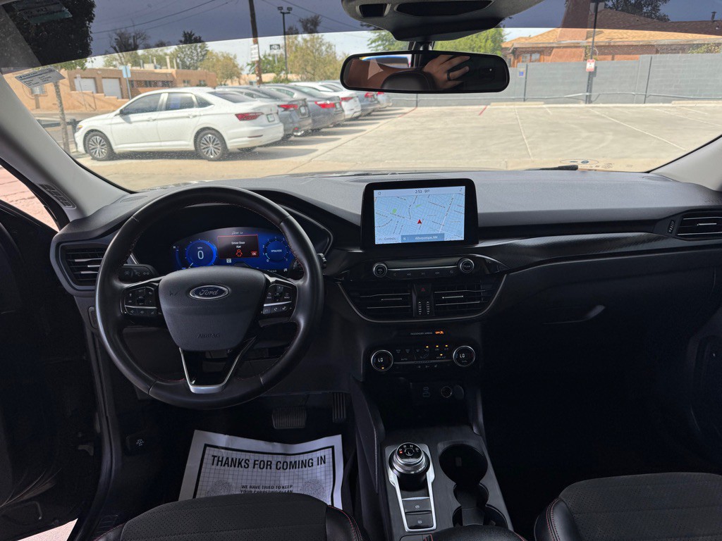 2021 Ford Escape Image 9