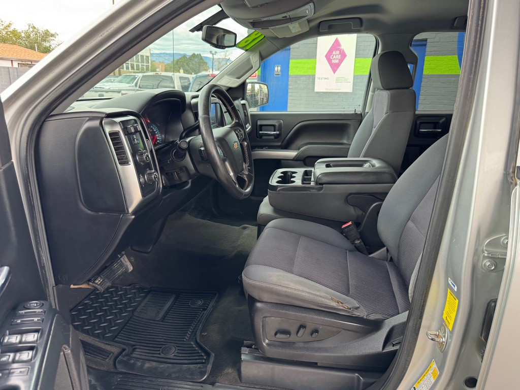 2018 Chevrolet Silverado 1500 Image 12