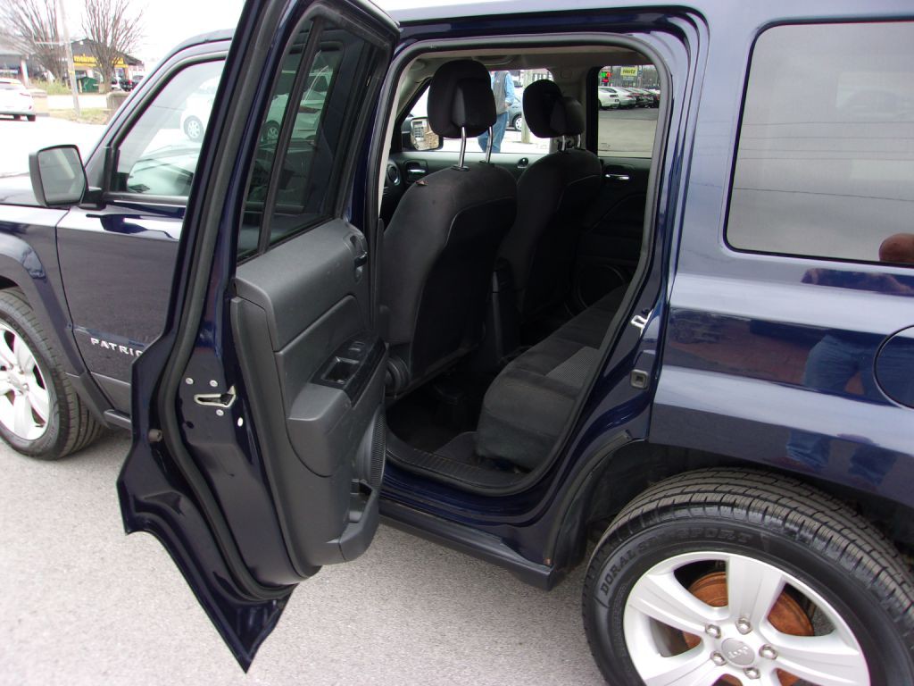 2016 Jeep Patriot Image 16