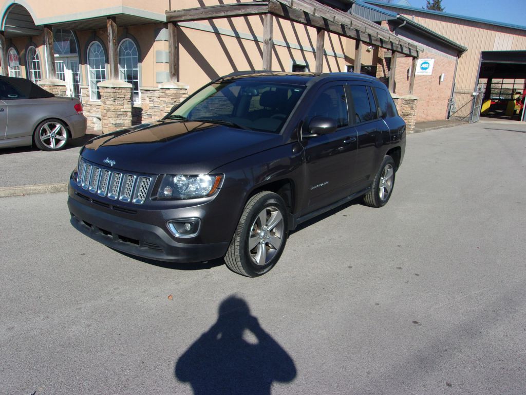 2017 Jeep Compass Image 4
