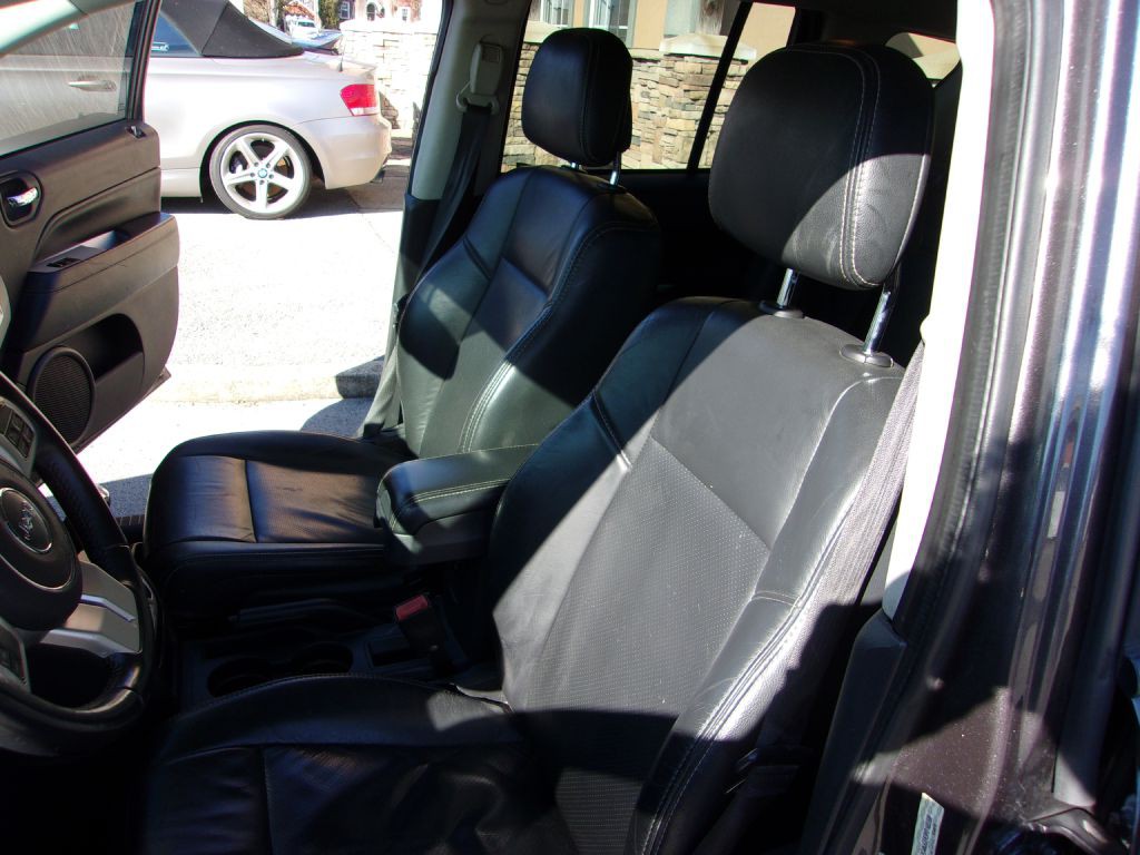 2017 Jeep Compass Image 10