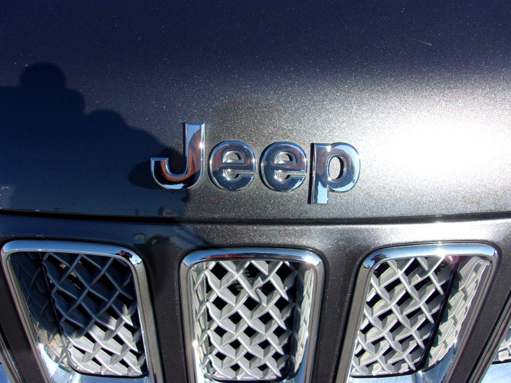 2017 Jeep Compass Image 22