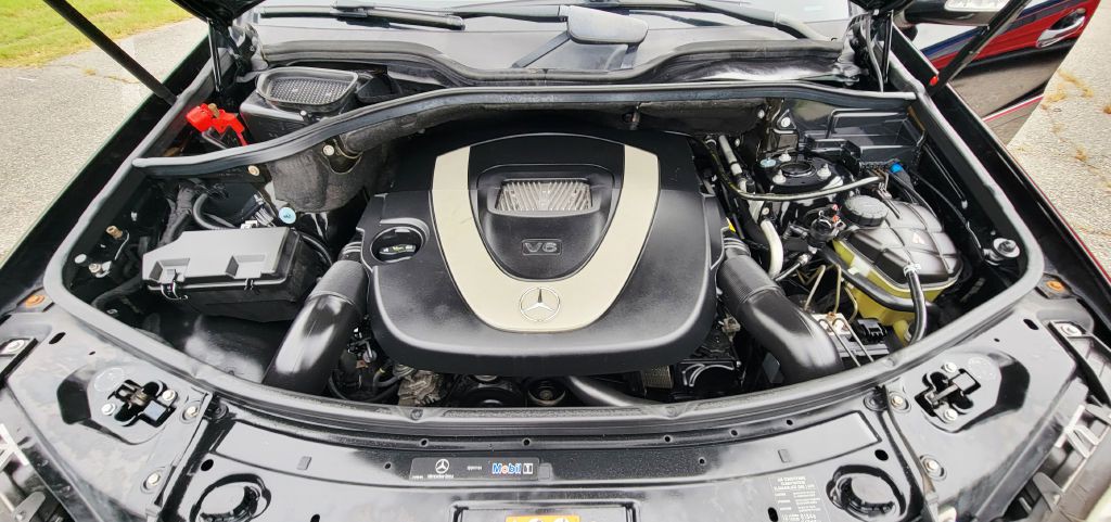 2010 Mercedes-Benz M-Class Image 12