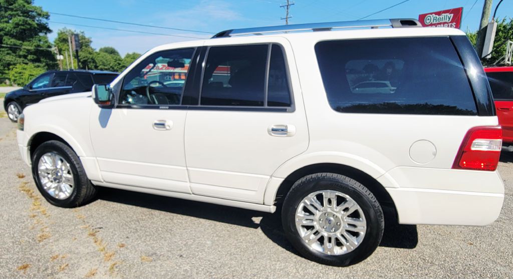 2011 Ford Expedition Image 3