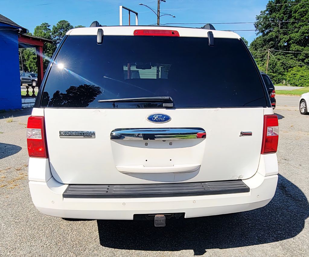 2011 Ford Expedition Image 4