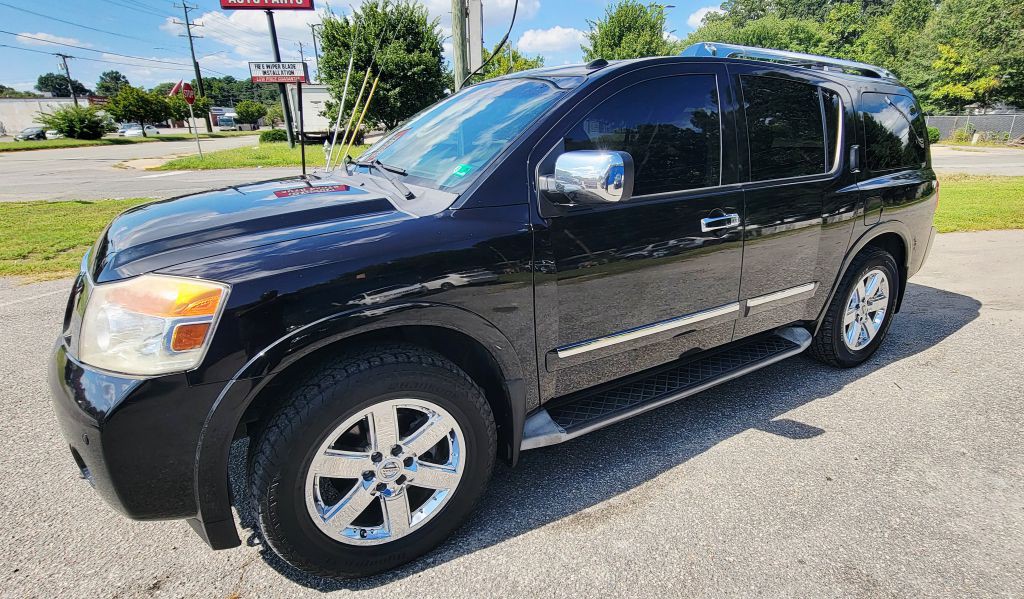 2011 Nissan Armada Image 1