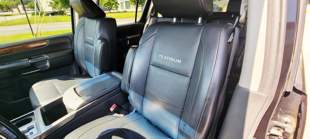 2011 Nissan Armada Image 11