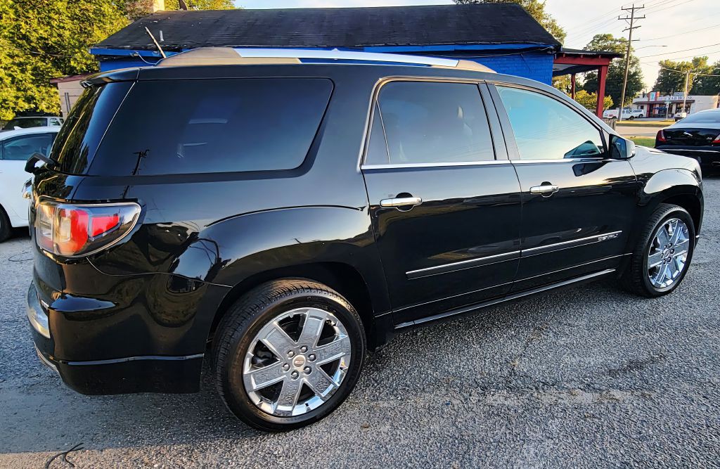 2016 GMC Acadia Image 4
