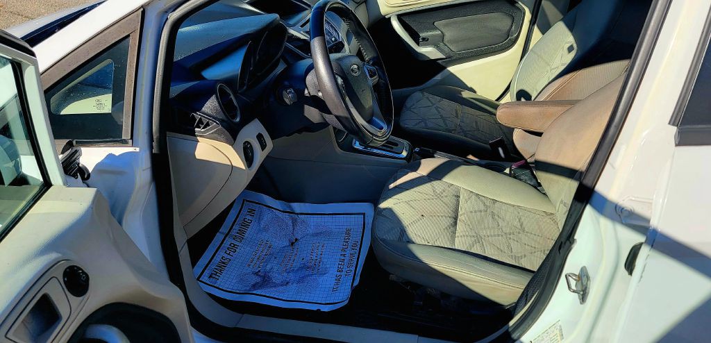 2013 Ford Fiesta Image 7