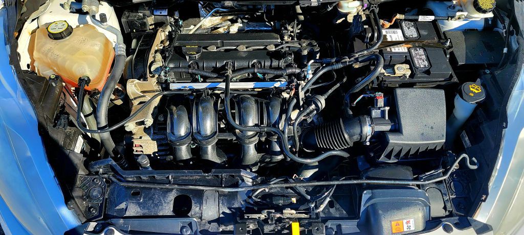 2013 Ford Fiesta Image 10