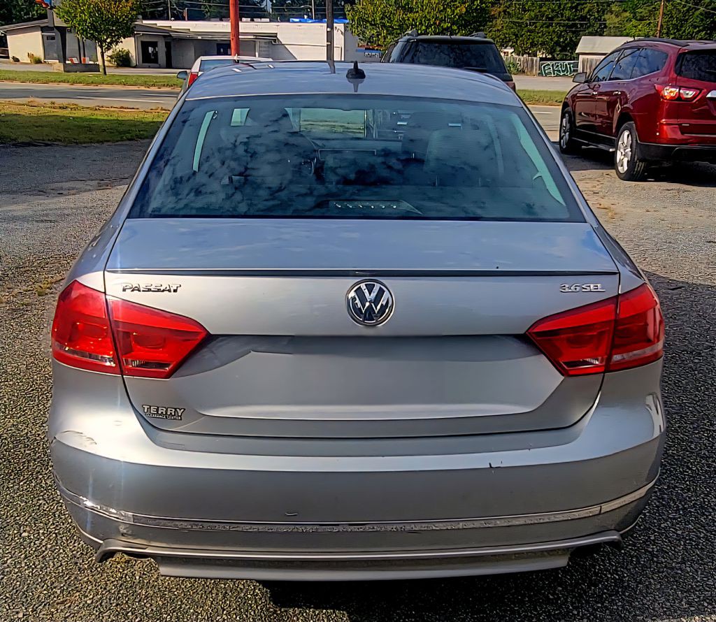 2013 Volkswagen Passat Image 3