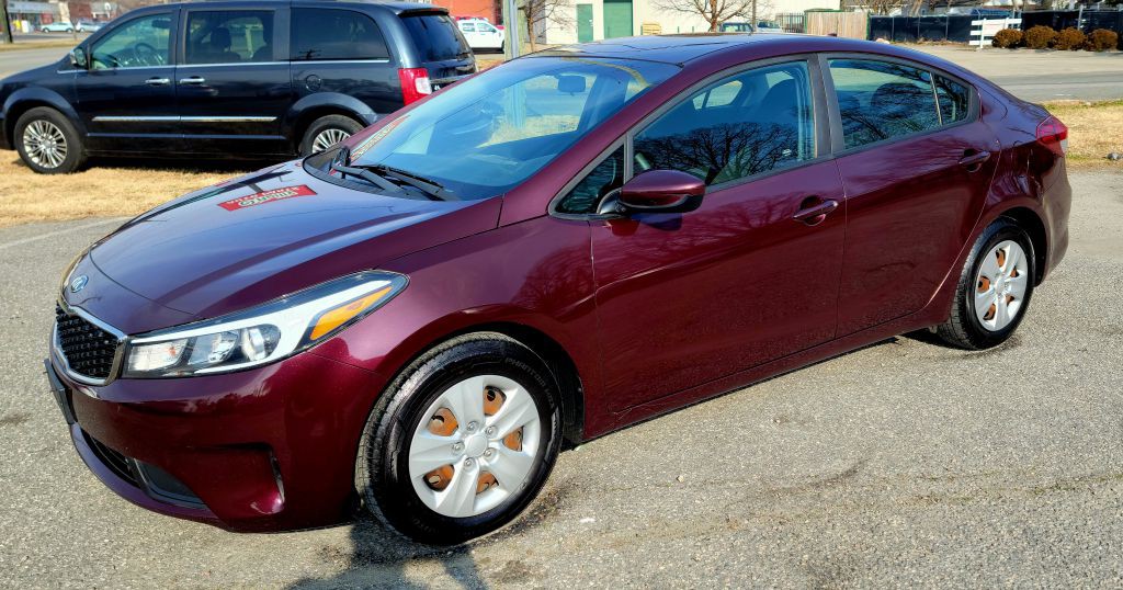 2018 Kia Forte Image 1