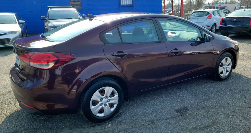 2018 Kia Forte Image 4