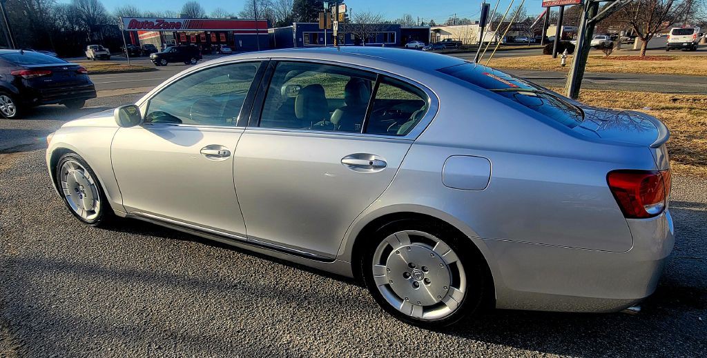 2006 Lexus GS Image 2