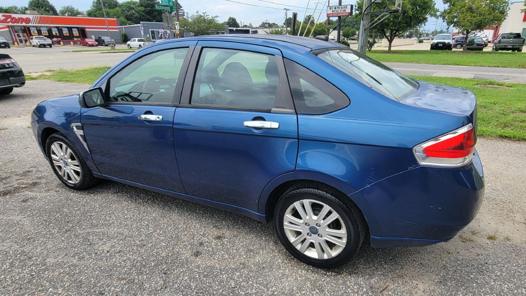 2008 Ford Focus Image 2