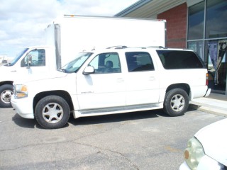 Image for 2004 GMC Yukon Denali ID: 7312898