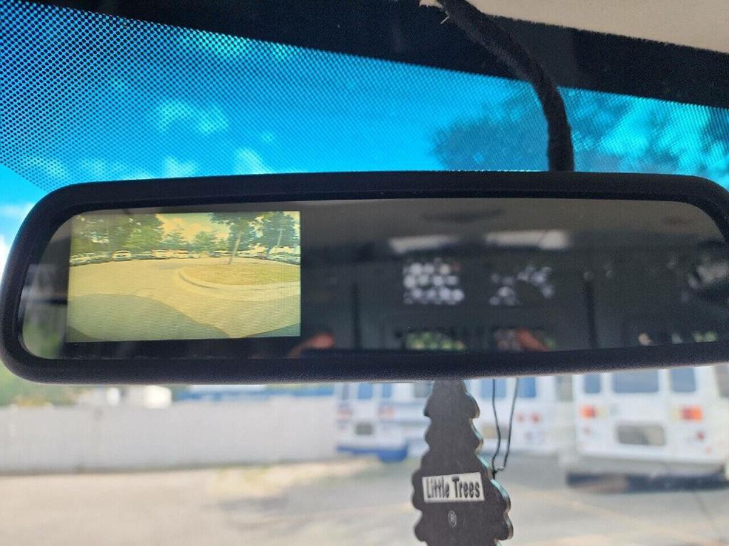 2018 Chevrolet Express Image 13