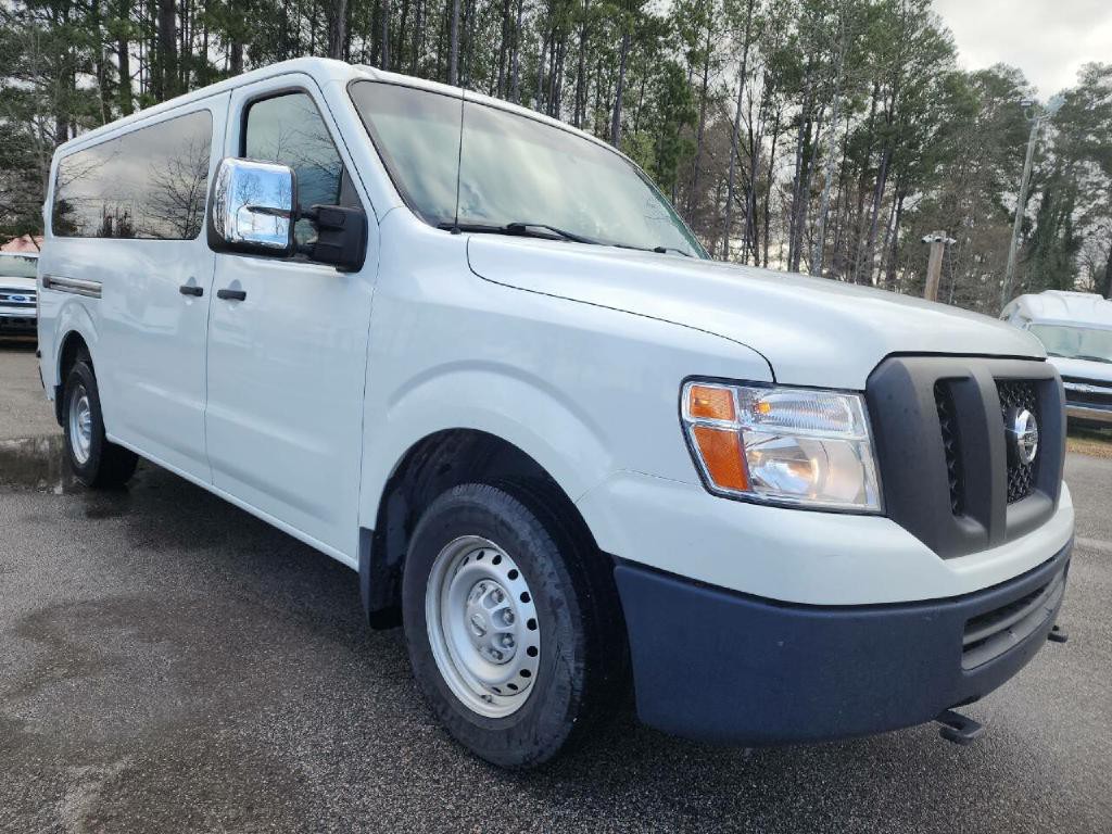 2015 Nissan NV Image 4