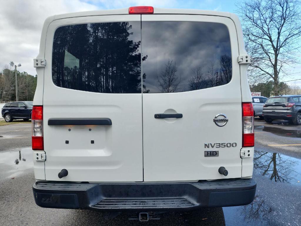 2015 Nissan NV Image 7