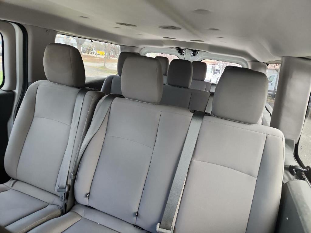 2015 Nissan NV Image 14