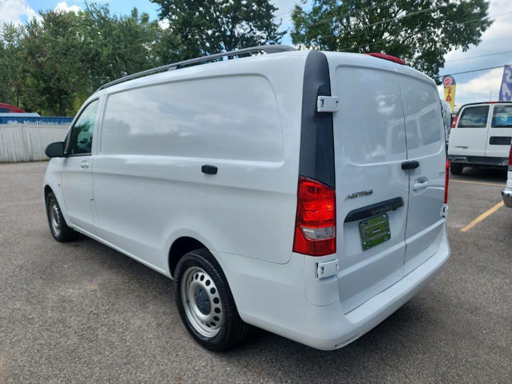2016 Mercedes-Benz Metris Image 5