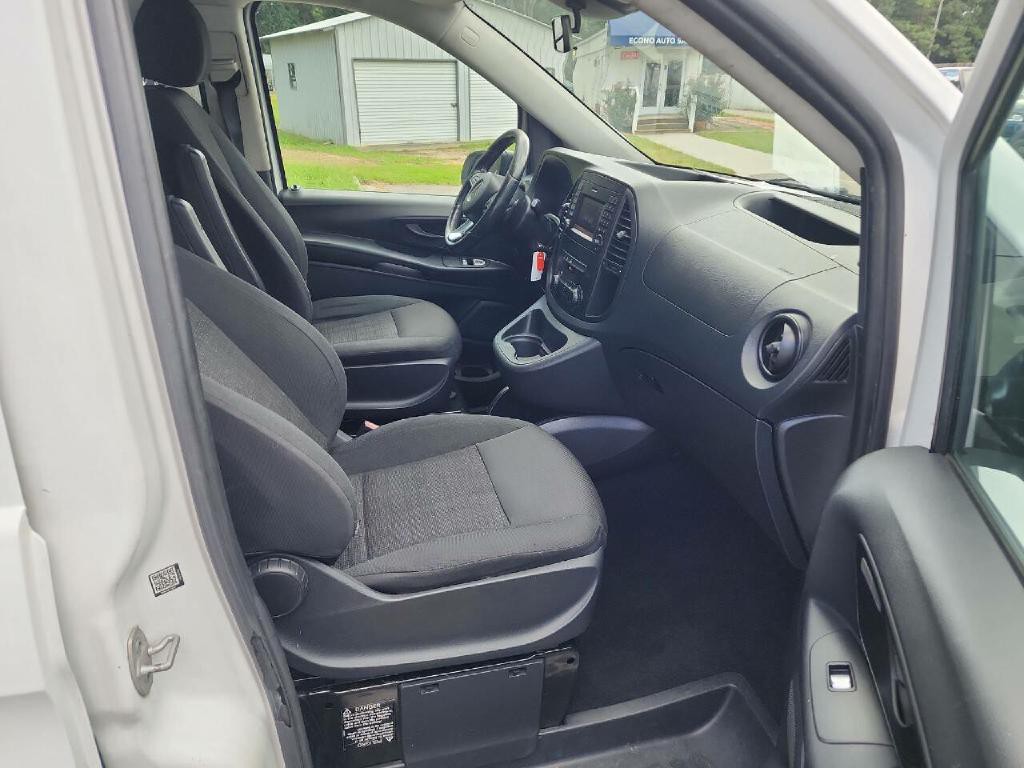 2016 Mercedes-Benz Metris Image 10