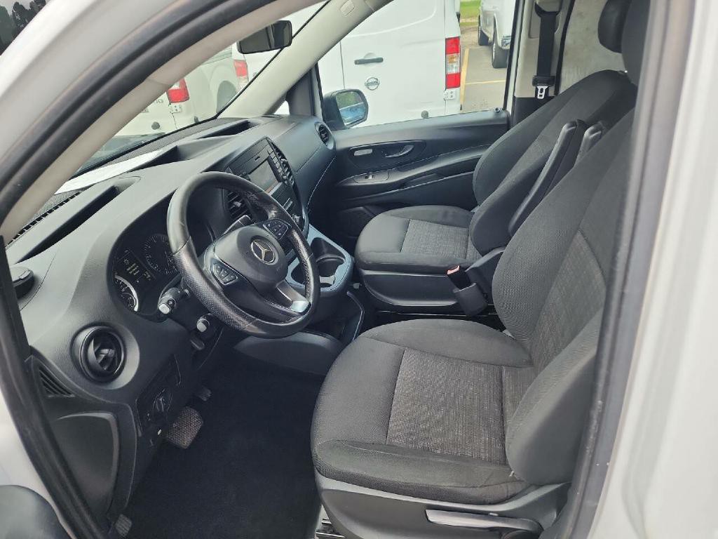 2016 Mercedes-Benz Metris Image 21