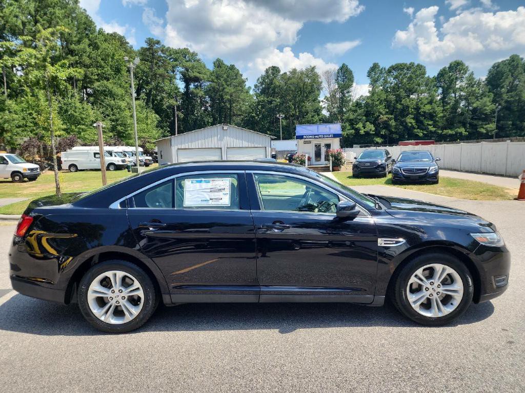 2016 Ford Taurus Image 6