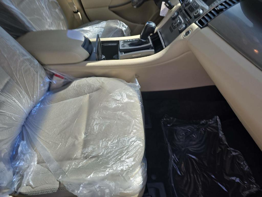 2016 Ford Taurus Image 16