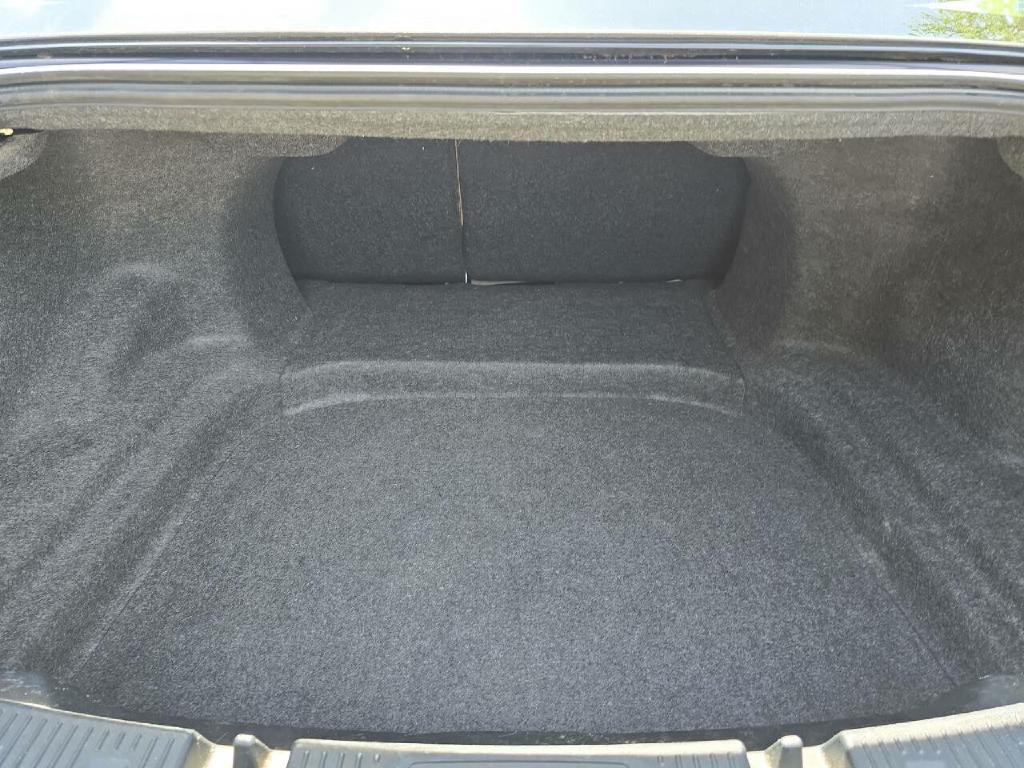 2016 Ford Taurus Image 18