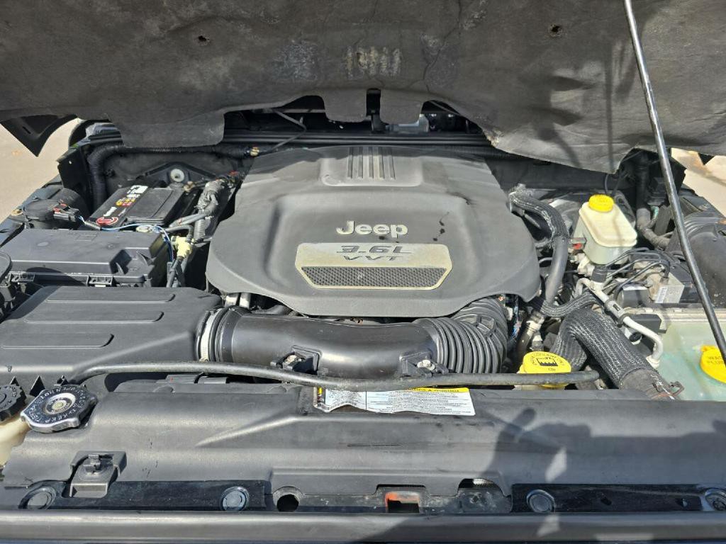 2012 Jeep Wrangler Unlimited Image 26