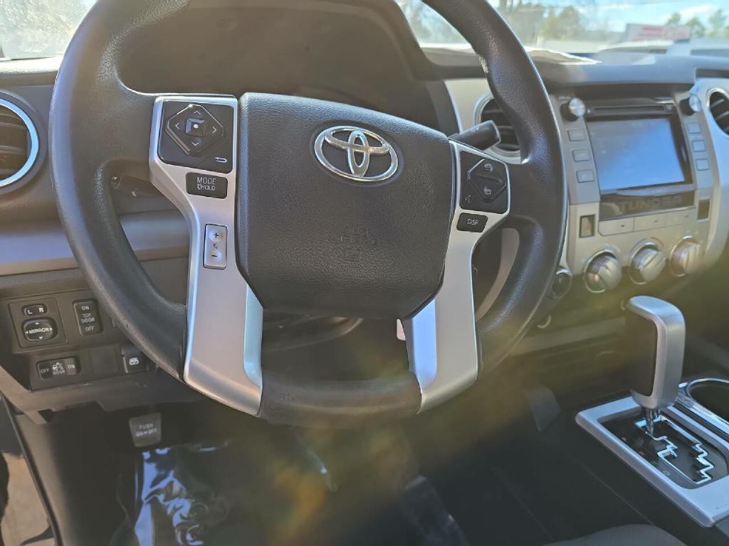 2016 Toyota Tundra Image 11