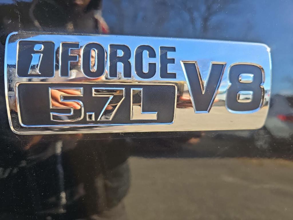 2016 Toyota Tundra Image 26