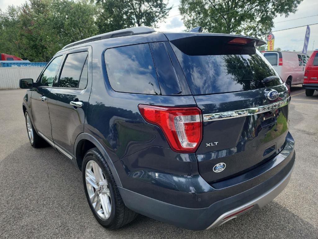 2017 Ford Explorer Image 6