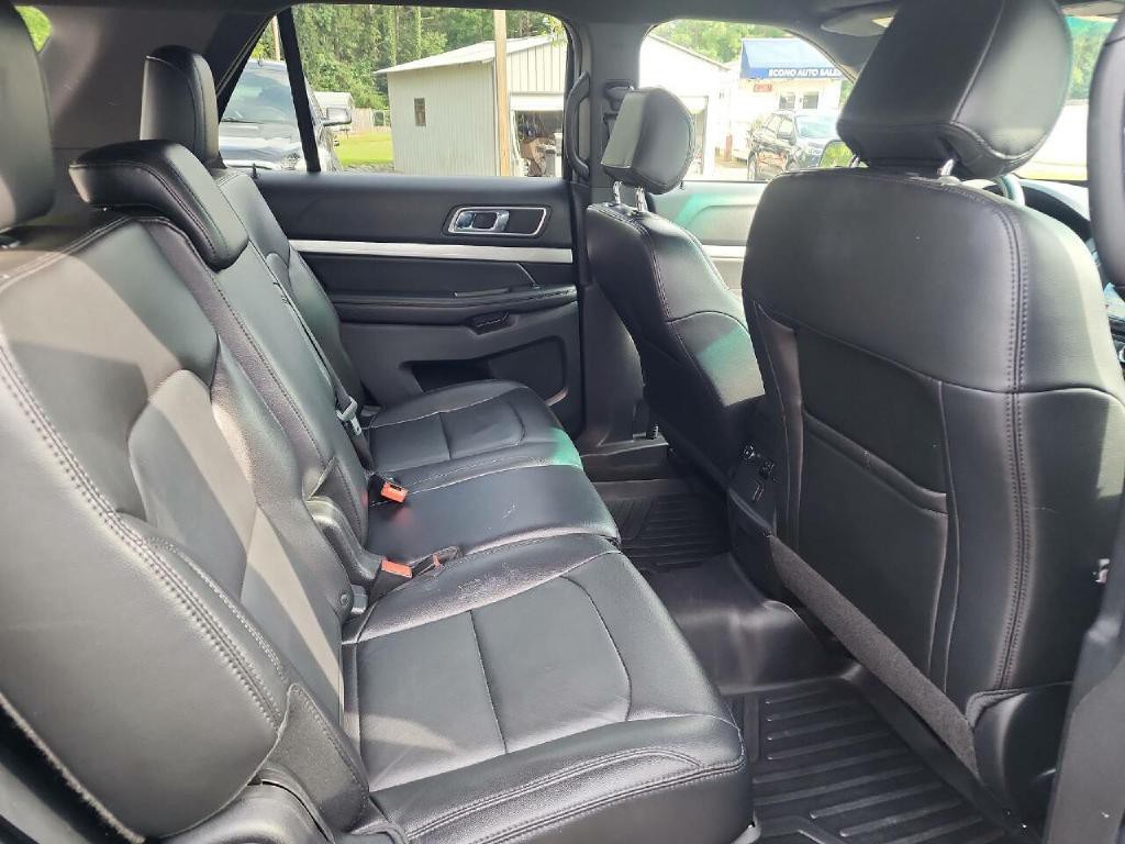 2017 Ford Explorer Image 24