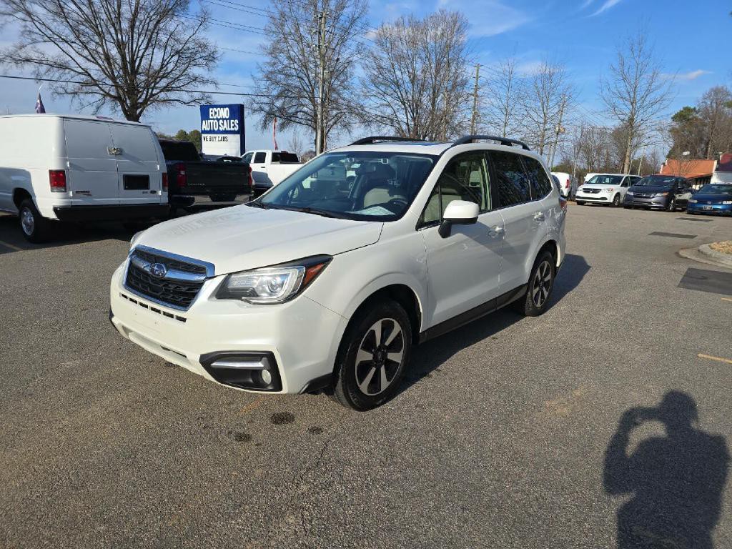 2017 Subaru Forester Image 1