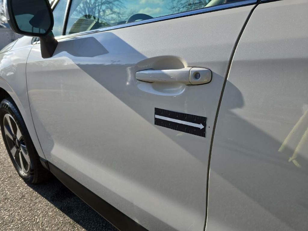 2017 Subaru Forester Image 17