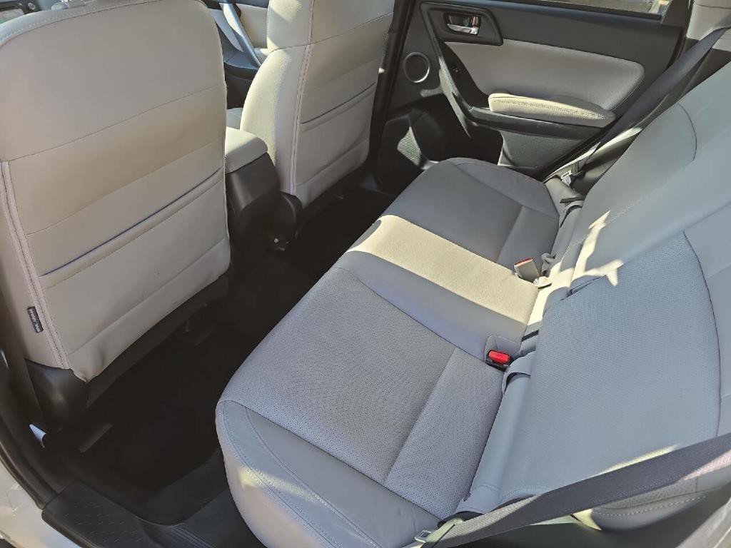 2017 Subaru Forester Image 23