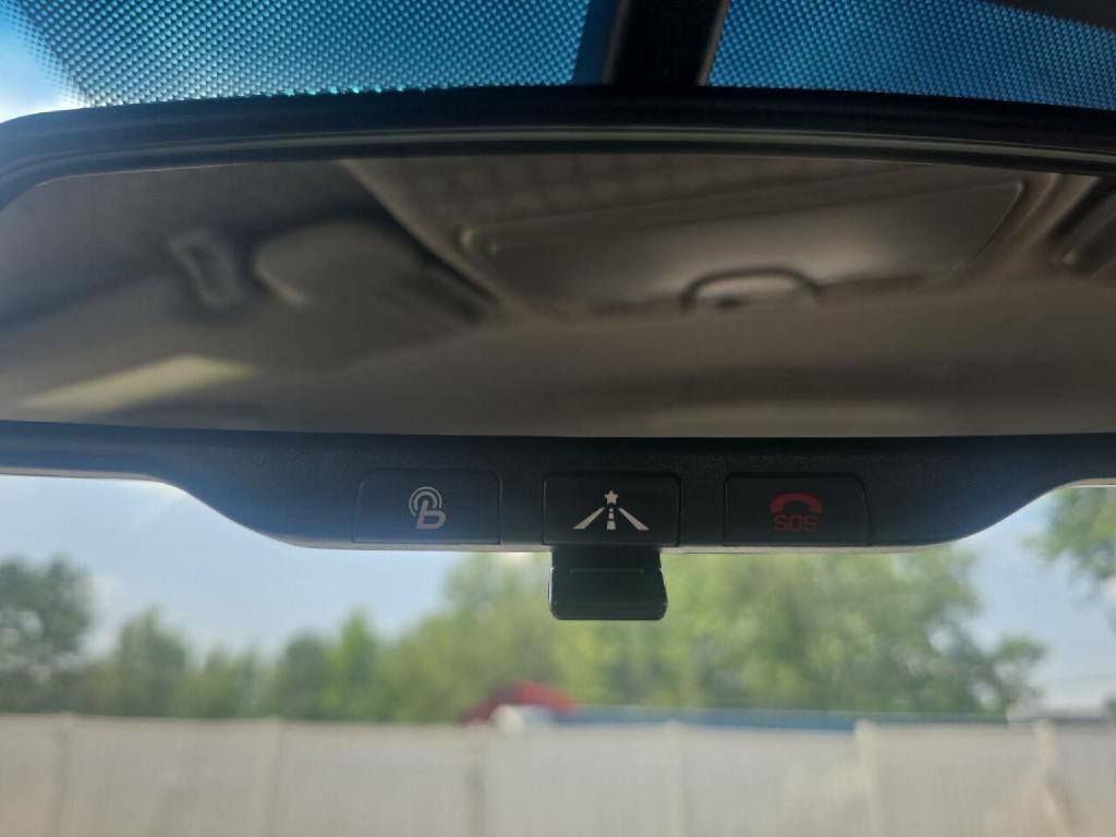 2015 Hyundai Veloster Image 13